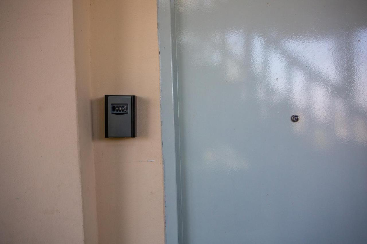 Downtown Apartment Near Sulfur Baths Tbilisi Exterior photo
